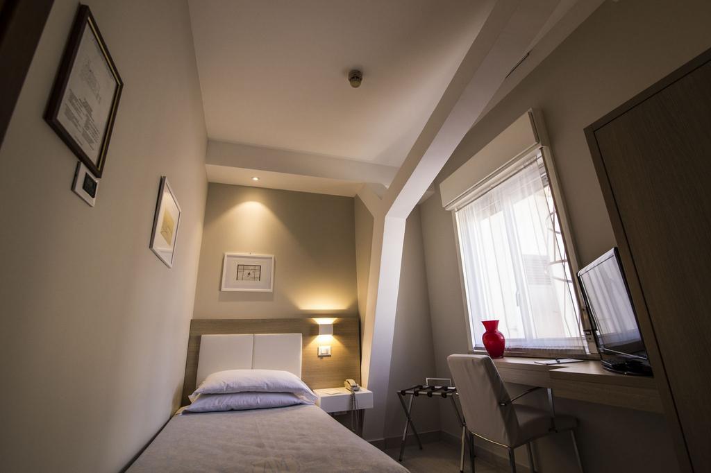 Chambre Simple Supérieure